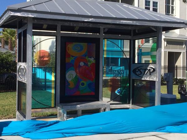 JanelleIrwinFL's tweet photo. New #PinellasPark @psta bus shelter unveiled. @Greenlight2014 http://t.co/GZW3yo4P5k
