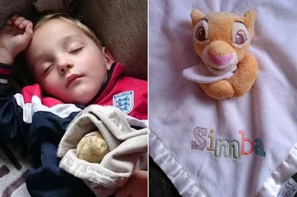 DailyMirror's tweet image. Autistic boy devastated after losing his favourite blanket. Can you help? Please RT #findsimba mirr.im/1sEvMgp