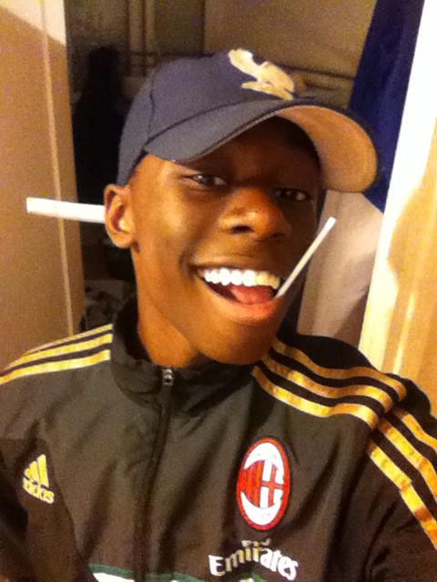 Yow243's tweet photo. Le ptit zinclar http://t.co/Naz5Buhqbq
