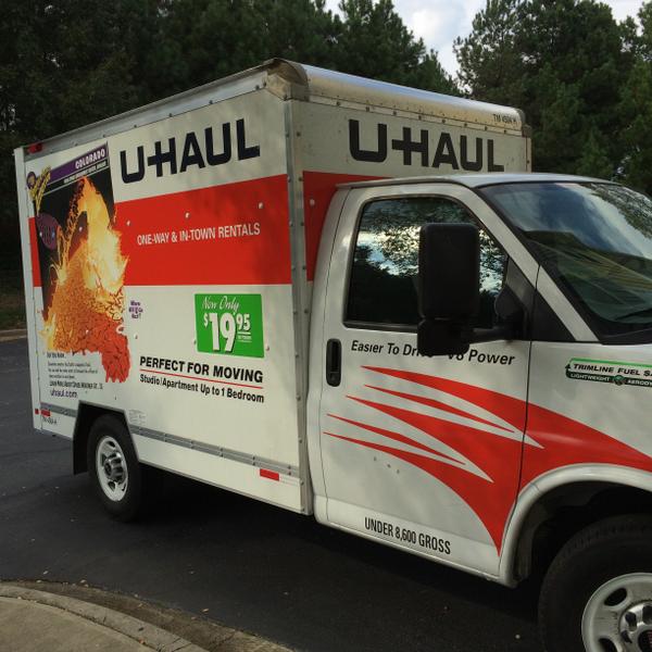 sara_koenig's tweet photo. And so it begins #step1 #loaderup #Super32 http://t.co/XO0YCtrT8I