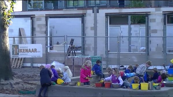 Plus_KOV's tweet photo. De uitbreiding van kindcentrum Stadskwartier. Na de kerstvakantie ook hier kinderopvang voor de 0-2 jarigen. http://t.co/QtMYvggANd