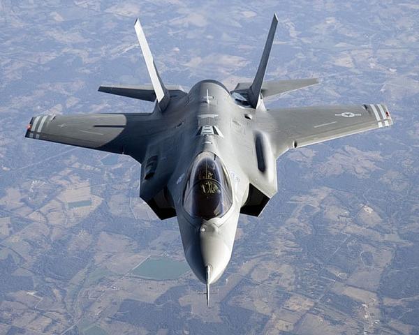 Actu_IS's tweet photo. #Israel vient d'acheter au moins 20 #F35 comme celui ci ( photo ). http://t.co/7M8A8yLCiR