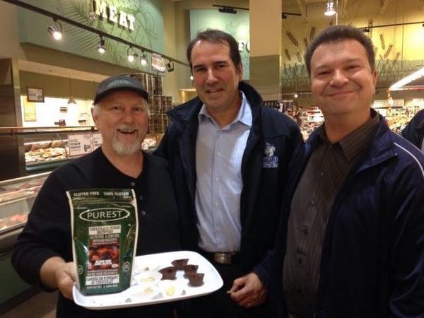 101 9 Dawg Fm Ottawa Dawg Fm At Farmboy Farm Boy Trainyards Had An Open House Showcasing Local Centric Products Like The Purest Bakery Http T Co Opwez3v5zo