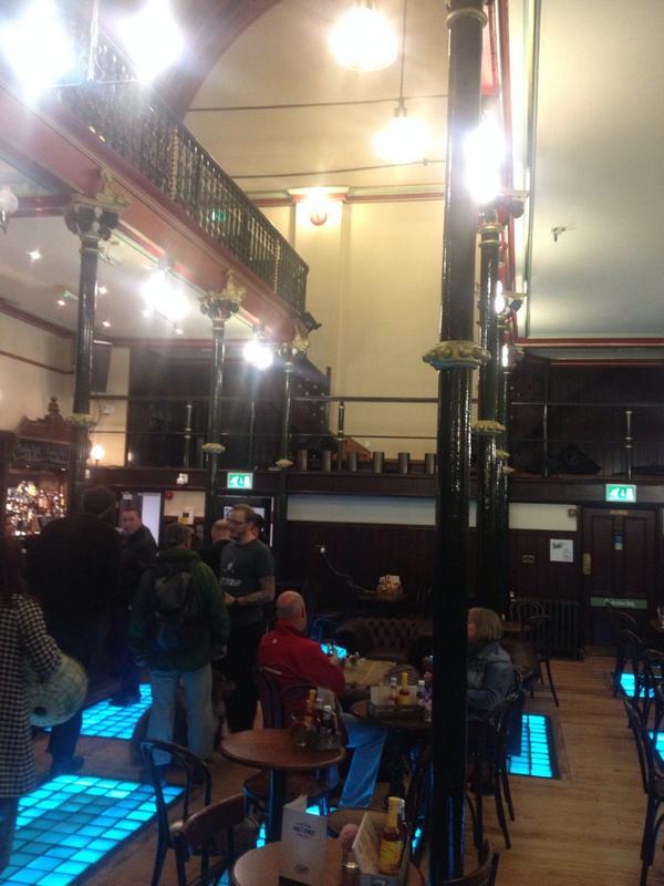 <a href="/maltcross/">The Malt Cross</a> <a href="/Jocoxbrown/">Jo Cox-Brown (FIPM)</a> is back ! Great to be back chilled relaxed #lovethestafftshirts