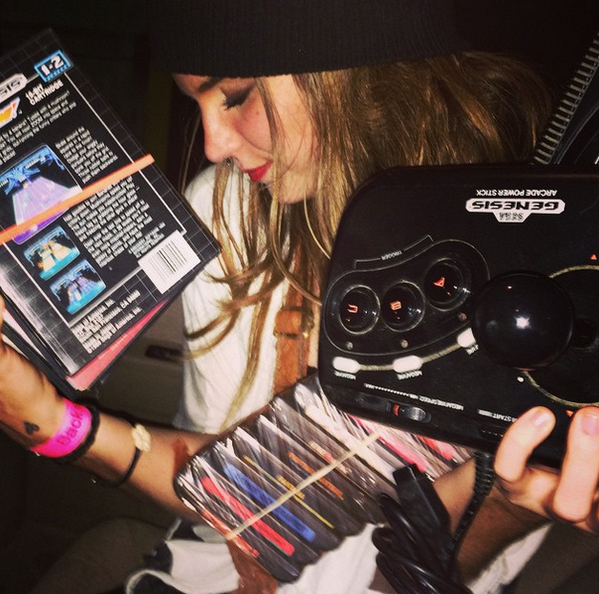 turning up the most last night after seeing <a href="/myracecarbed/">RaceCarBed🏎🛌🎶</a> <a href="/WakaFlockabsm/">Zanna Ariah</a> and <a href="/JODYHiGHROLLER/">RiFF RAFF / DALE DAN TONY / JODY HiGHROLLER</a> at Soundstage amen