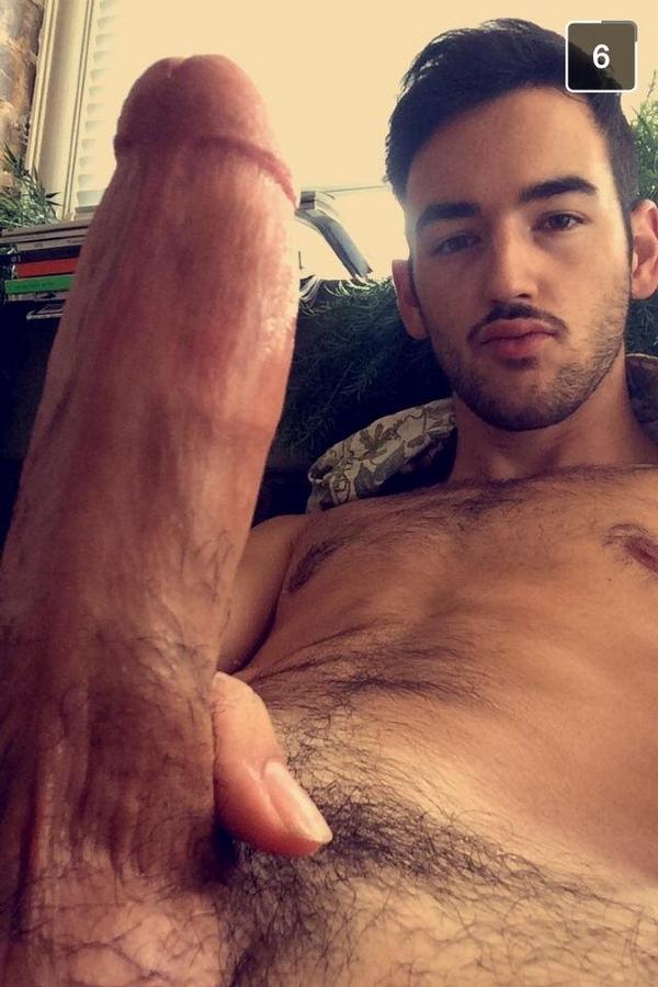 PeladosHomens's tweet photo. http://t.co/gEKQBJQkll - 53400 amateur pix | @arpa_ant | hunkselfie 😋 #RT &amp; #FAV | http://t.co/Ul9kNm7ixc"
DELICIA DE ROLAAAA
