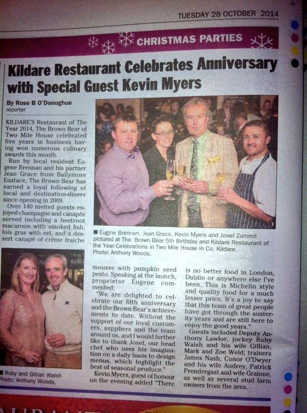 DiamondliteIre's tweet photo. “@BrownBearRest: Thanks to the @kildarepost for pic &amp; piece, nice pic of @Ruby_Walsh @DiamondliteIre #5thbirthday http://t.co/LtEjEt9FZ6”