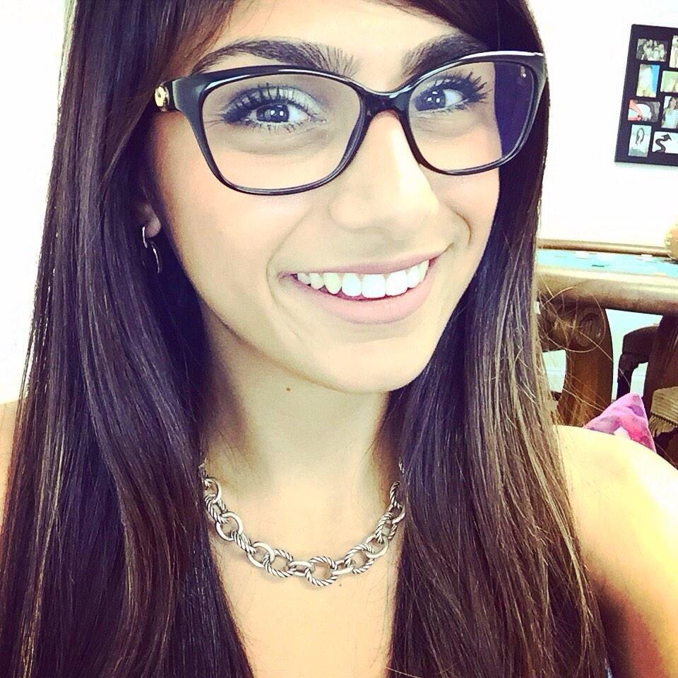 Mia K On Twitter “womenrawesome Miakhalifa 5jist8cfg4