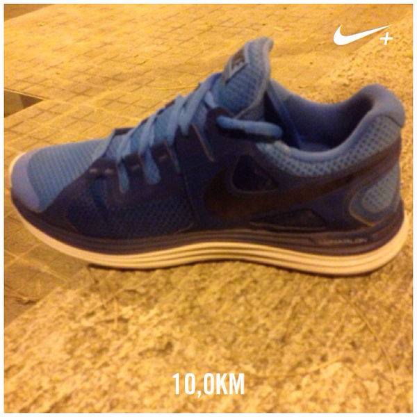 Acabo de correr 10,0 km a un ritmo de 4'56"/km con Nike+. go.nike.com/06eis2e0 #nikeplus