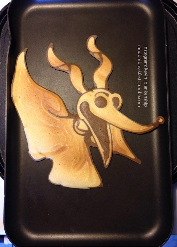 randomtoons's tweet photo. #Zero #pancakeart #bisquick #bettycrocker #timburton #halloween @disney @timburton_news #NightmareBeforeChristmas http://t.co/s1CQk4YIfU
