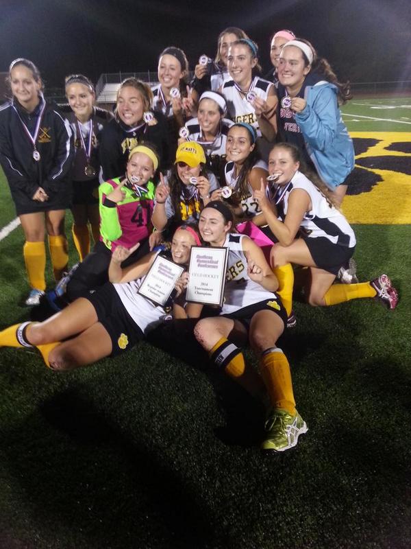 HandTigers's tweet photo. SCC Champs http://t.co/k6ucADyPIK