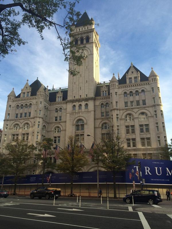 HelenaMcN's tweet photo. @martinnorbury Remember this place? #OldPostOffice #WashingtonDC #CCYO #1980s http://t.co/umwU4fj0OI