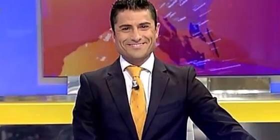 nuevostalentosh's tweet photo. S/O pá nuestro chico de la casa. #stayfresh #blackandyellow #boss #centromoderado http://t.co/tLfBHi6k0N