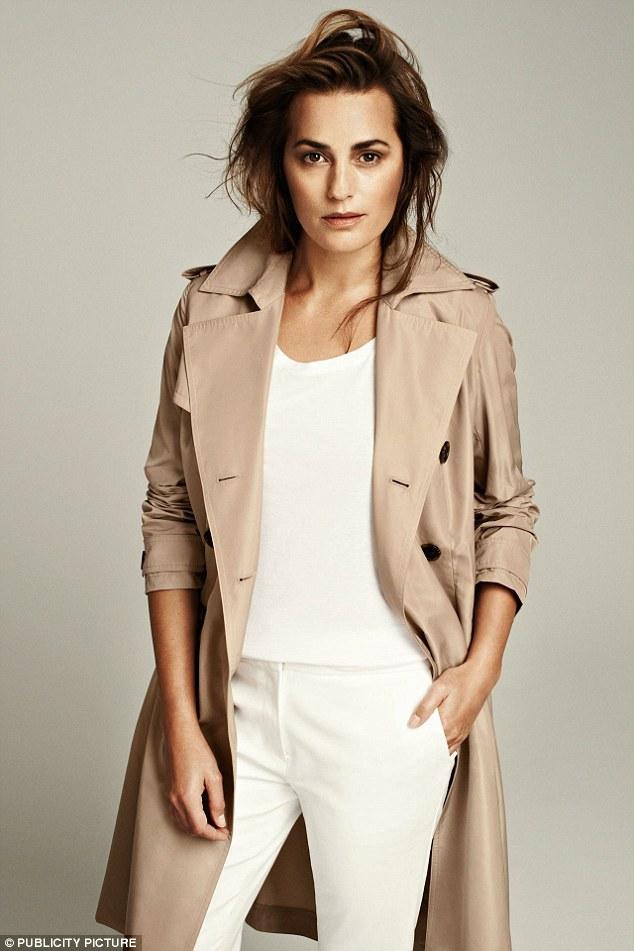   Happy birthday Yasmin Le Bon! How is it possible that you are 50?   
Incredible!  