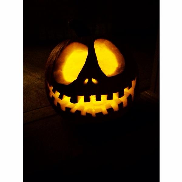 PositiveAndrea's tweet image. @theviewtv My daughter @AshleyVir_x0 beautiful pumpkin #EnchantedView