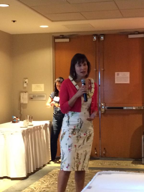KaleoComm's tweet photo. Wonderful discussion about #NeverAlone &amp; gaming w/Gloria O'Neill #upperonegames #alaska #HMMC2014 http://t.co/ul8oO2E8z2