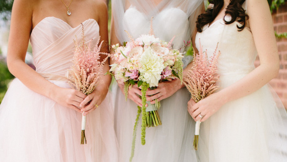 stylemepretty's tweet photo. Monet's water lilies inspired this amazing bridal shoot: 
http://t.co/p656Tr3lhJ @katieskett http://t.co/5q5kD5z3jj