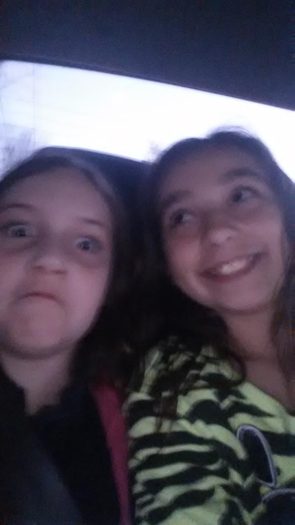 CharletLiz's tweet photo. Me and my friend maile we are going to party city http://t.co/QAMDUEvsNr