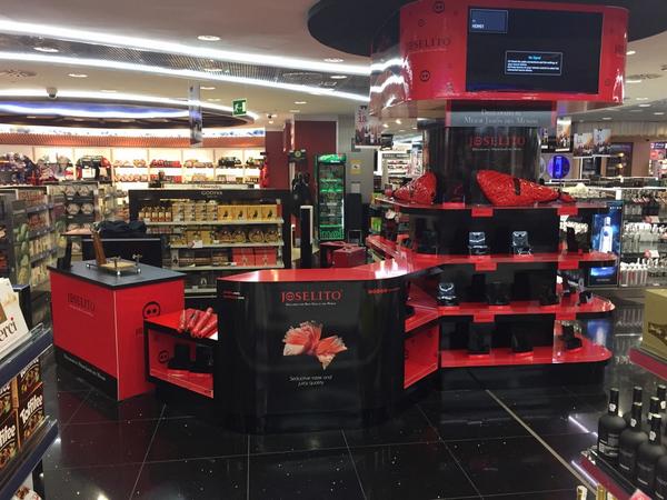 Diseñamos el stand de Joselito en T4 Madrid gracias <a href="/copysell/">CoinKing</a> por vuestra participación con la impresión y montaje