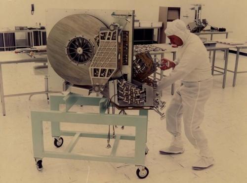 HistoryInPics's tweet photo. 250MB Hard Drive, 1979 http://t.co/lMng84dIdM