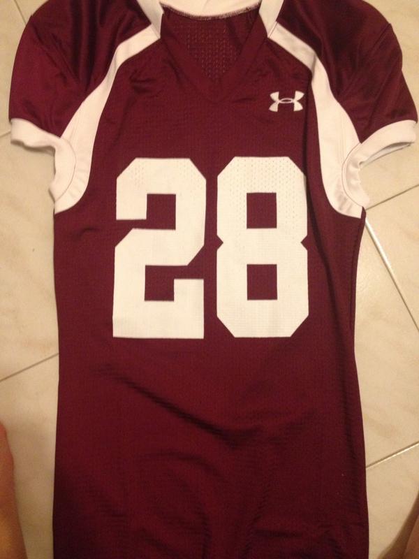 jsmrek9's tweet photo. It's game day tomorrow http://t.co/aL3cdYI15l