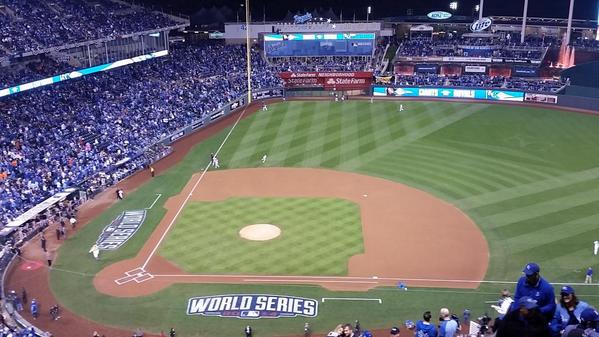 GetNashty's tweet photo. Game time prime time http://t.co/wwyUlkP9p4