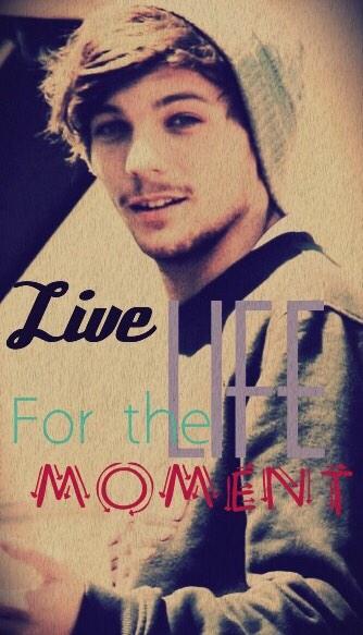 1DEdits26's tweet image. New edit!!😂😂😂 Hope you guys like it!! #followme #1Dedits #EMABiggestFans1D #LouisTomlinson #OneDirection #Larry