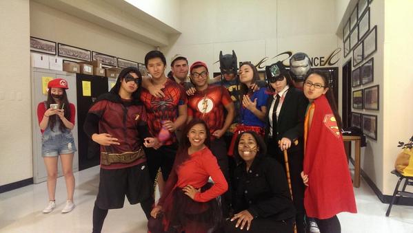 PESH_KeyClub's tweet image. A SUPER turnout tonight for @PESH_KeyClub  #upupandaway