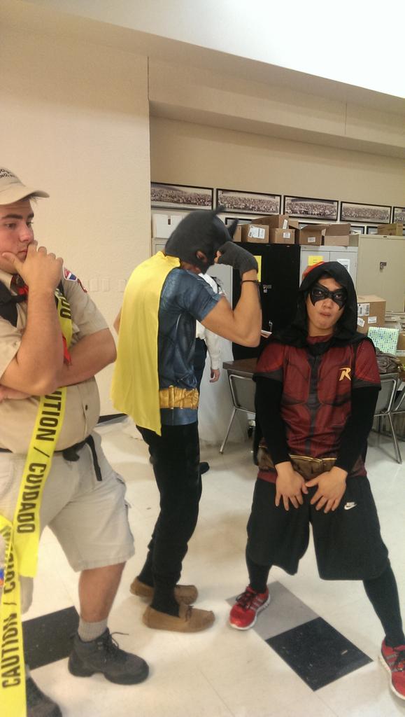 PESH_KeyClub's tweet image. A SUPER turnout tonight for @PESH_KeyClub  #upupandaway