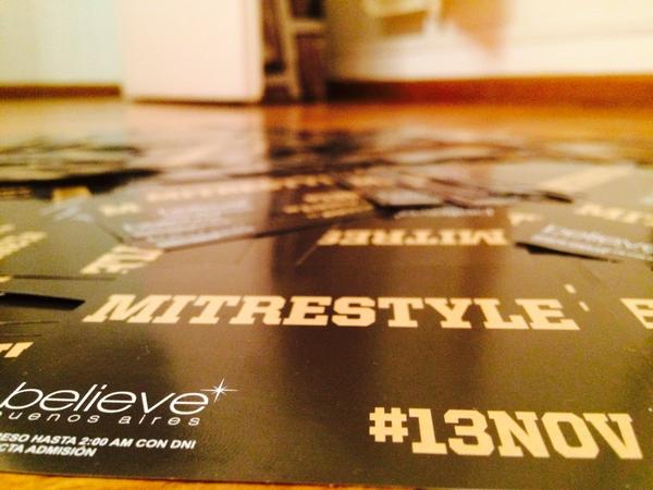 MaadeClavier's tweet photo. “@MitreStyle2014: Palpitando la revolución #13NOV http://t.co/RvJfQZ58rD” Dos semanas😩💥