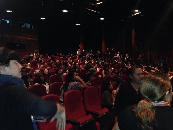 Filosmx's tweet image. El gremio de artistas "recuperemos la noche". Se manifestarán el sábado en la noche en protesta por #Ayotzinapa