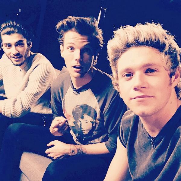 1D_OfficialJP's tweet photo. 【ナイル Instagramより】今日はアルバム『FOUR』のための長いプロモDAYだったよ！いよいよあと数週間で発売だと思うと興奮するね！#1DJapan http://t.co/kwKYjvaFCA