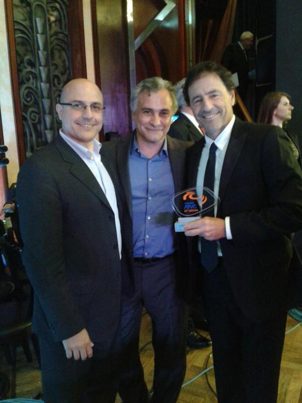 #ElMundoNosMira ganador del rubro Interés General en los #PremiosATVC <a href="/SeefeldMartin/">martin seefeld</a> <a href="/e_cura/">Eduardo Cura</a> <a href="/montesinese/">Mauricio Monte</a>