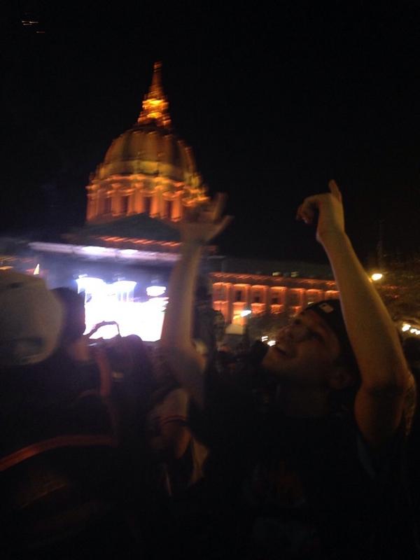 Lil_Dubon's tweet photo. Giants babyyy #BornAndRaisedInSf πβ¬οΈπΆβΎοΈβΎοΈ http://t.co/nc9R4laCNU