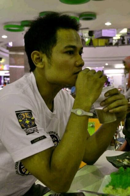 Sigit Prayogi (@juniorcendana) on Twitter photo 