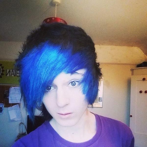 Benfinn1997's tweet photo. I'm extremely happy with my sick hair, it went hit and looks perfect! 😍😝☺️ http://t.co/rZVLtuqxx7