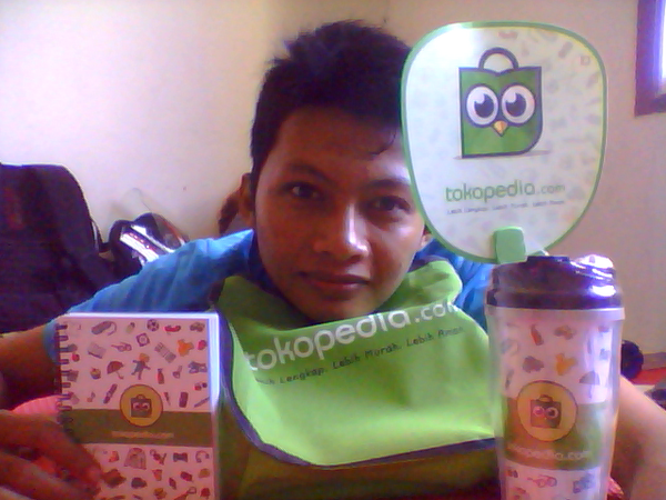 masdariyono's tweet photo. terimakasih hadiahnya @tokopedia   tetap jaya dalam tantangan #indonesiabaru http://t.co/B0gNtoc74I