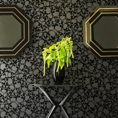 RampantRedDes's tweet photo. Ghouls Galore decor #Wallpaper still #Skulls @GrahamandBrown oh Delish! #interiordesign #inspire #walldressing http://t.co/P9Bn7B5HR6