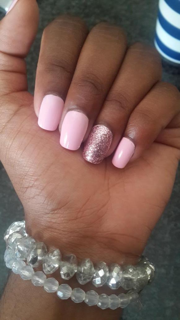 Celinep16_'s tweet image. ending off the month of cancer with my last pink mani. #cancer #mani #forthiscause