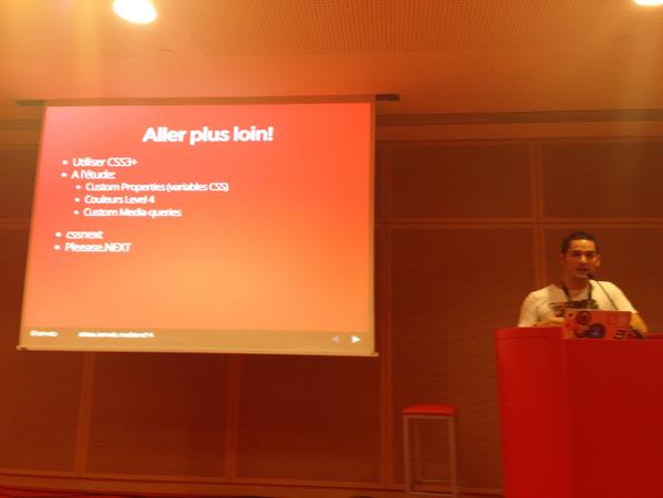lumographe's tweet image. @iamvdo parle de #pleeease-next et #cssnext pour commencer à  utiliser du css3+ #blendwebmix
