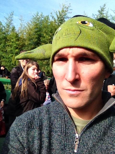 popsmartin2's tweet photo. #Disneyhell http://t.co/Q0ZLdxlzyv