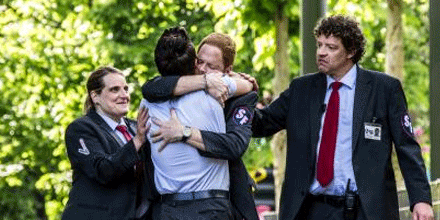 VTM's tweet image. Gisteren #SafetyFirst gemist? De 1ste aflevering staat online: vtm.be/video/volledig…