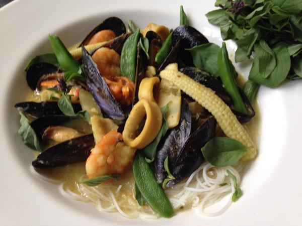 Gorgeous steamed Aubergine with thai basil, mint and chilli soy sauce with seafood laksa summer lunches...#BNIAscot