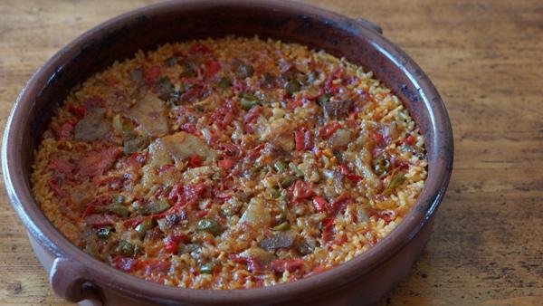 elcocinerofiel's tweet photo. Hoy es jueves, ¿será un arroz? En breve en @Tribo_tv o en http://t.co/NTTtfwrFwe #TriboDirecto http://t.co/cYKKdkJMde