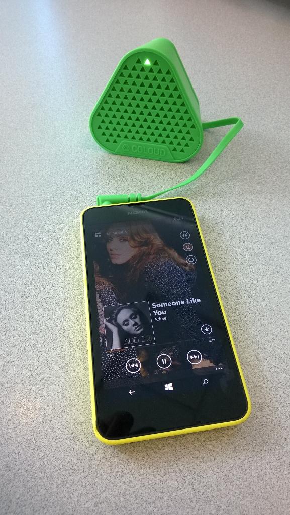 JosueGimenez's tweet photo. #MixColors #MixYourLife Mix Your Music with @MixRadio ##MixRadioPower 😊 🎧 #Lumia630 #ColoudBang @deano_42 http://t.co/Mlzhj5Ncrp