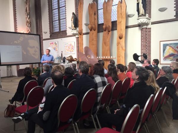 Bus 2 is gearriveerd in Kapel Mariadal: Guido Stompf over design, innovatie en creatief zijn in grote organisaties.