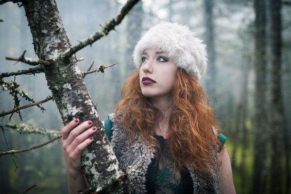 bold_creative's tweet image. A sidebar shot from our video shoot with @RedHotBurlesque. #woods