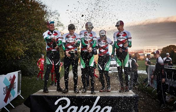 Rapha tweet media