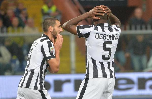 deJuventute's tweet photo. Genoa-Juve da dimenticare! - http://t.co/zF7CgSbALC http://t.co/3pCUbwjOB2