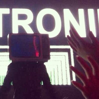 beatronik's tweet photo. Stage shot ! #beatronik #essential #electronic #music #dj #world #tour #tvman http://t.co/N0MagVbf7a